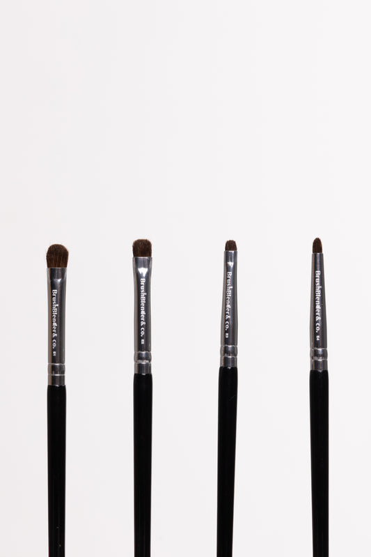 Set preciznih četkica za oči